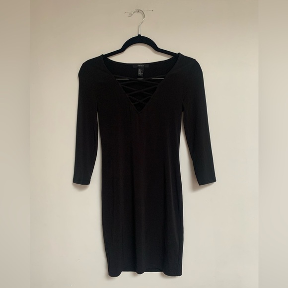 Little black dress - size small - Picture 1 of 4